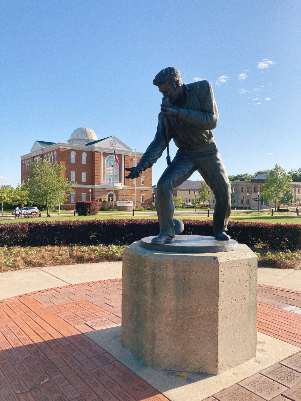 Mini-Post | Elvis Presley in Tupelo,&nbsp;Mississippi