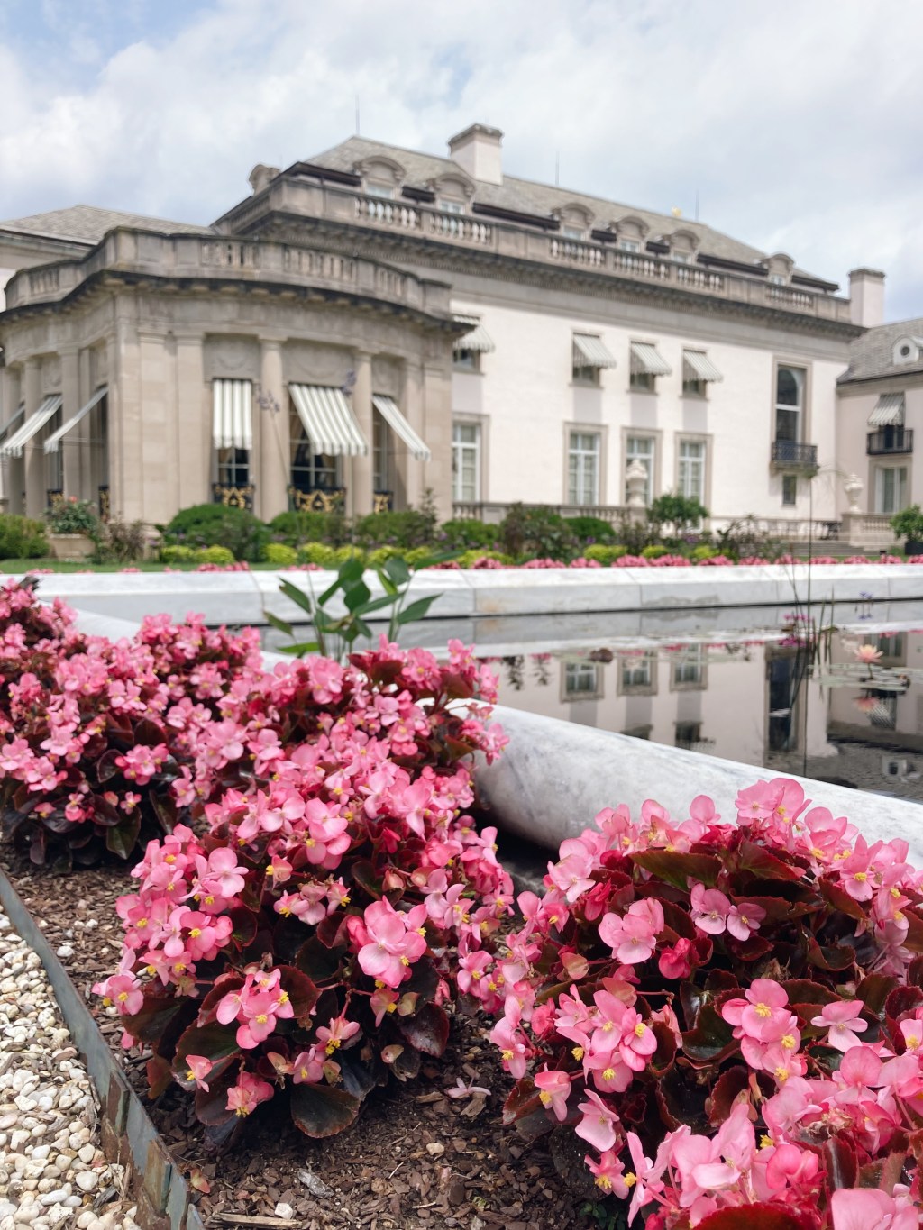 Mini-Post | Nemours&nbsp;Estate